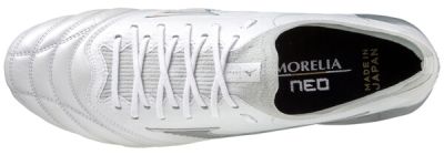 Morelia Neo 3 Beta Japan Erkek Futbol Ayakkabısı Beyaz