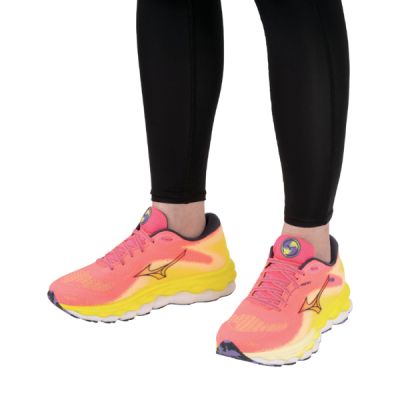 Mizuno Wave Sky 7 Kadın Koşu Ayakkabısı Pembe/Sarı. 8